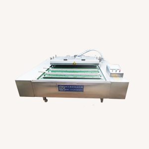 Rolling packaging machine
