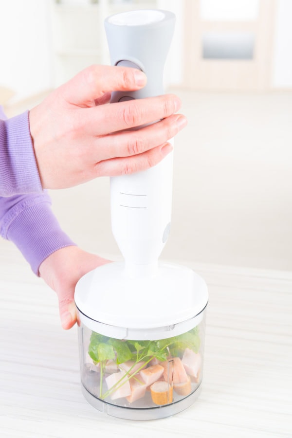 Manual or Electric Vegetable Chopper Mixer? Compare Pros and Cons Now!