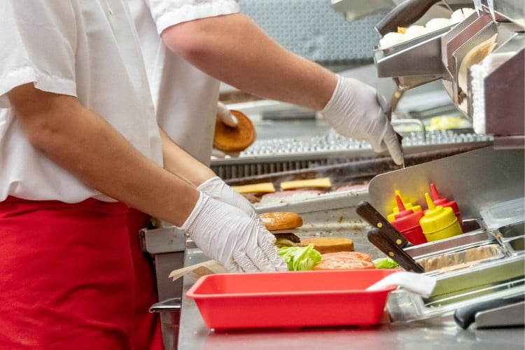 Why cleaning Chinese food workshop trolley daily keeps food safe longer